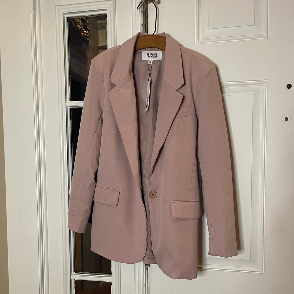 BB Dakota Lilac Blazer